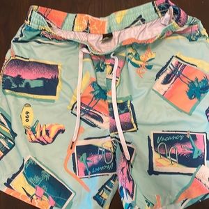 Quicksilver Men’s Swim suit Large Used